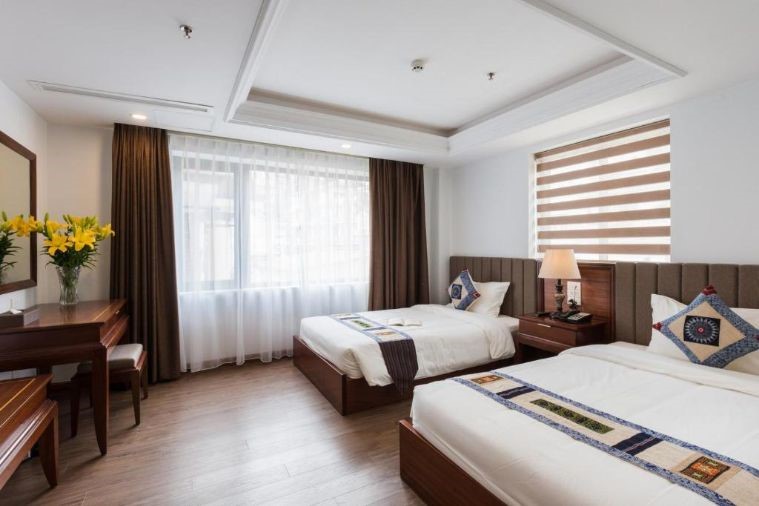 Superior Twin Window